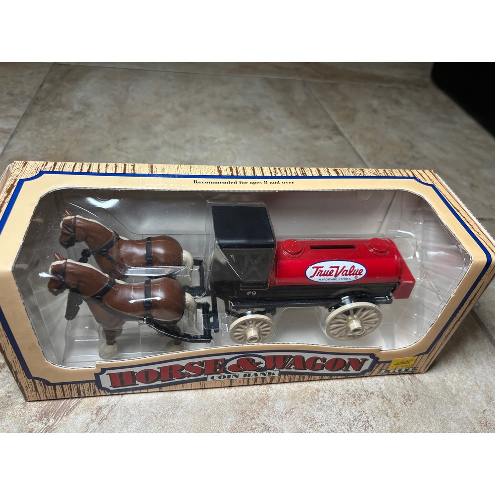Vintage 1990 ERTL True Value Horse & Wagon Die-Cast Coin Bank 7624 NIB